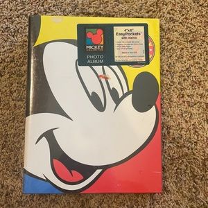 Mickey unlimited photo album holds 150 4x6 or 3x5 prints w/memo sleeve NEW